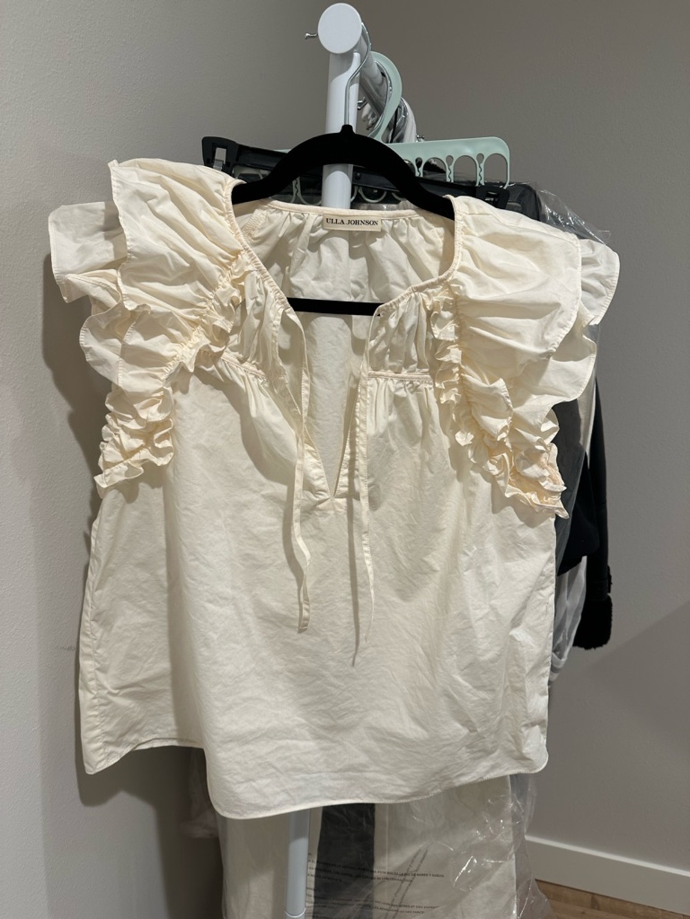 Ulla Johnson Cream Ruffle-Sleeve Tie Front Blouse